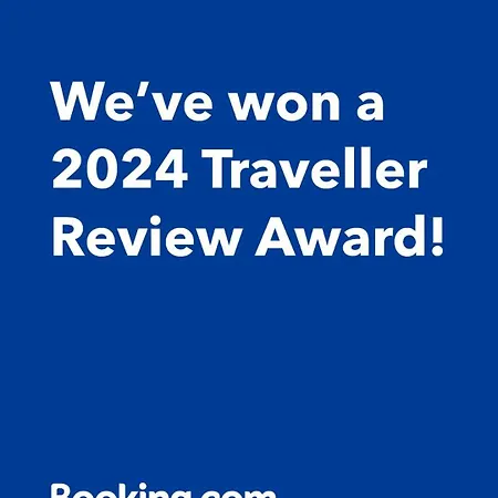 Casa Via Alvaro فندق مبيت وإفطار